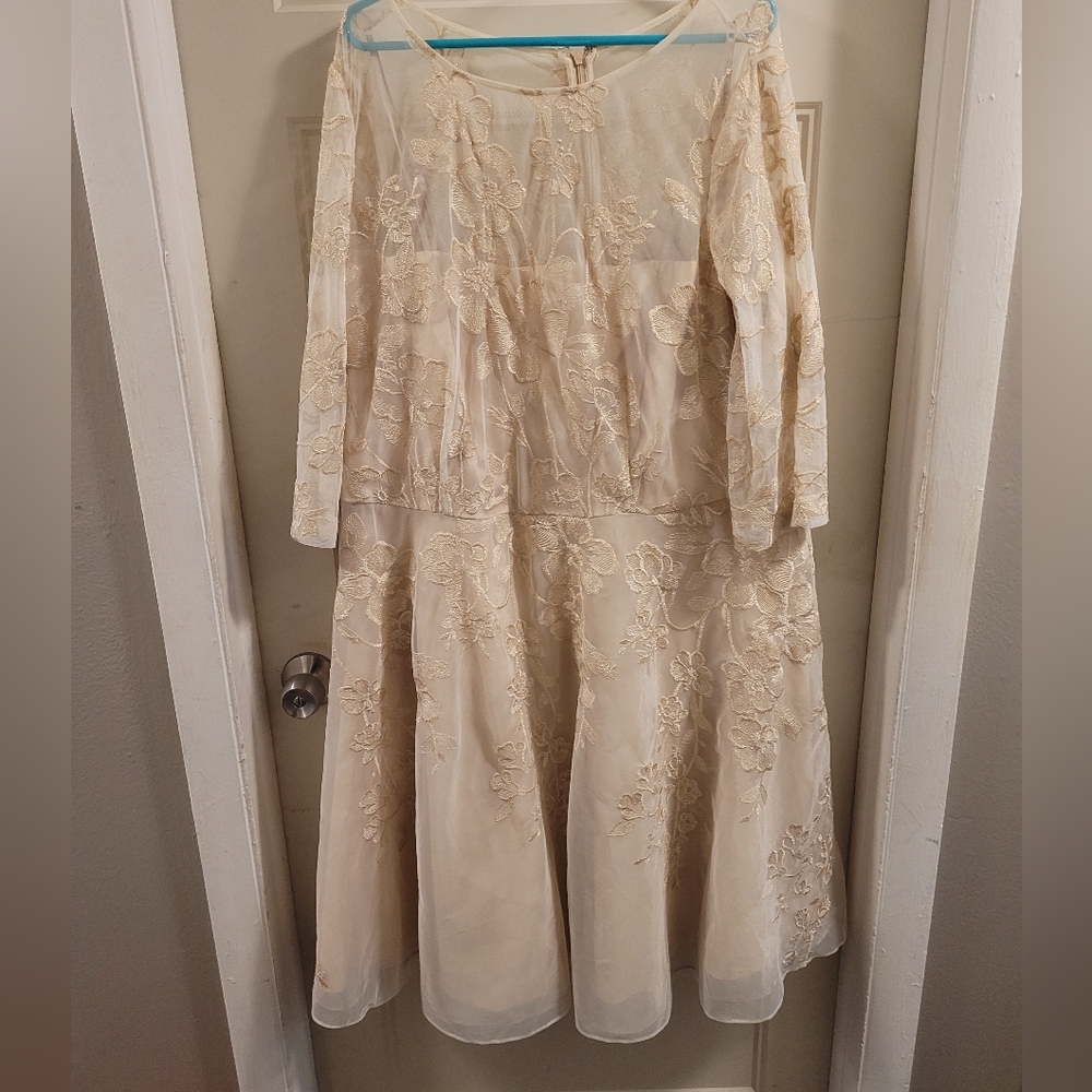 Tahari formal dress